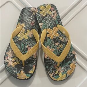 Old Navy Floral Yellow Flip Flops